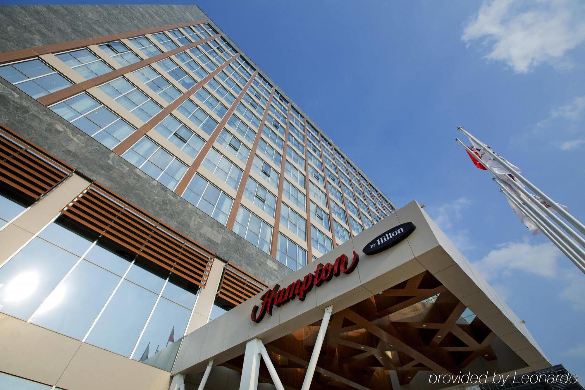 Hampton By Hilton Kocaeli Symbol Hotel Exterior photo